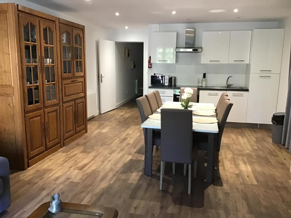 Magnifique T4 Avec Terrasse A Saint-Nectaire - 8 Pers Apartment Екстериор снимка